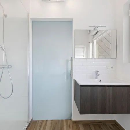 Idalys App, 61 Апартаменты *